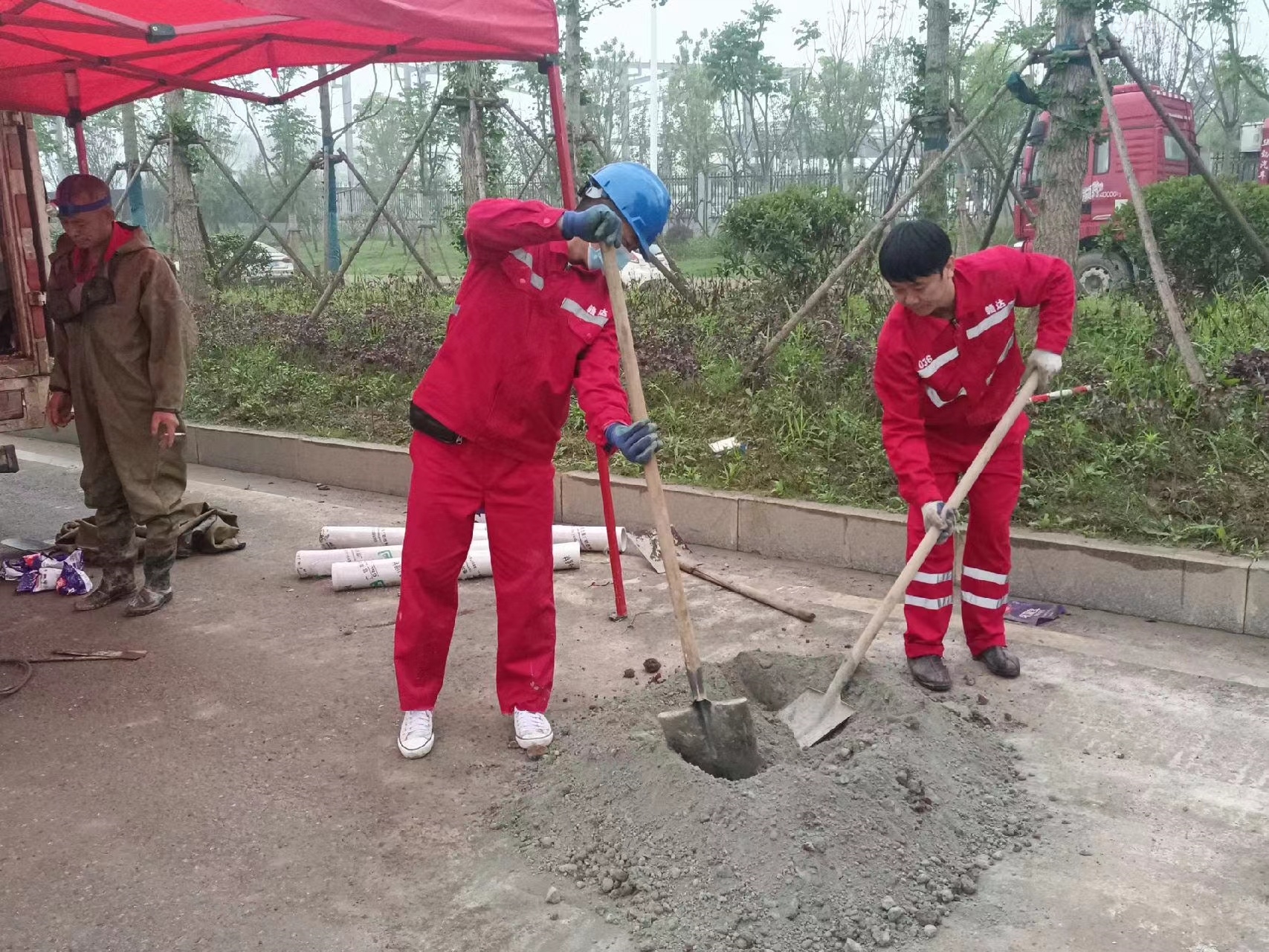 榕城管道疏通哪家好】及时进行市政管道清淤