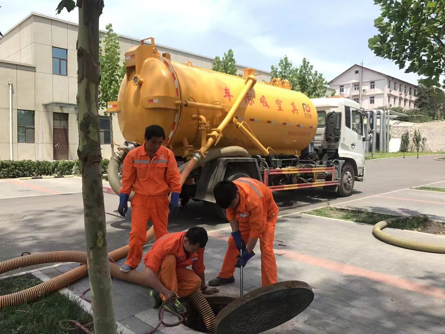 榕城化粪池清理与5-8吨吸粪车施工效率分析